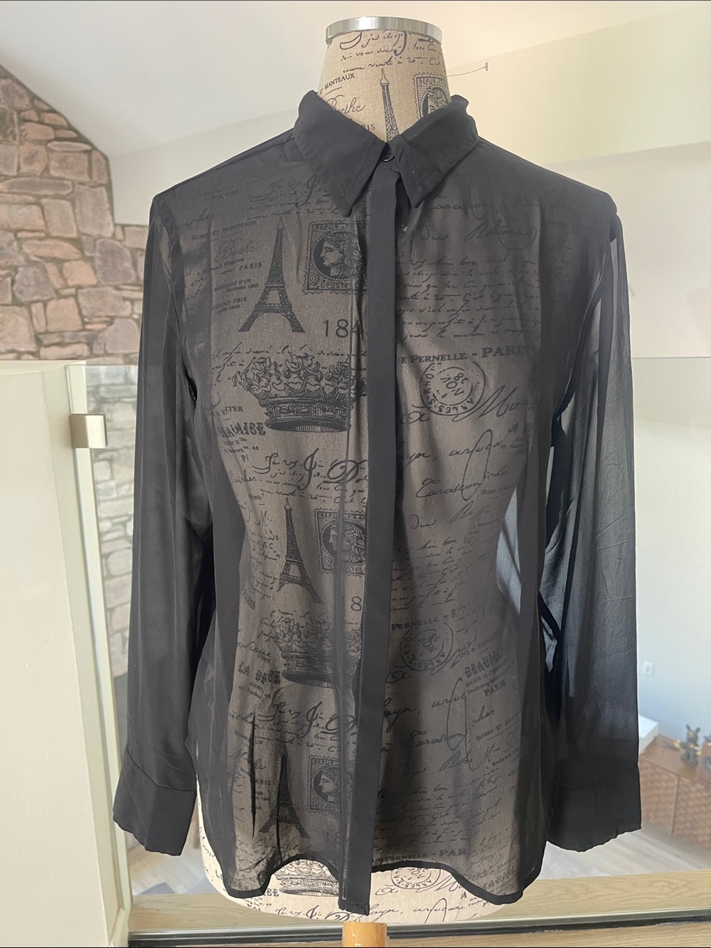 Abercrombie & Fitch Black Sheer Long-Sleeve Button-Up Shirt